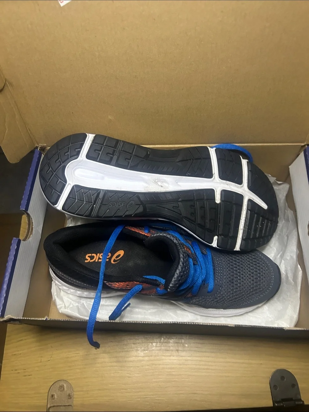 Contend 6 GS /ASICS Gray Athletic Shoes with Blue Laces and Orange Accents